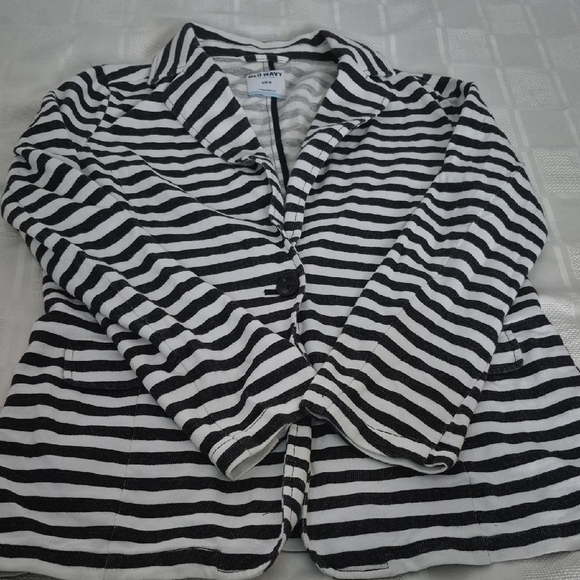 Old Navy Black and White Striped Blazer - Picture 15 of 16